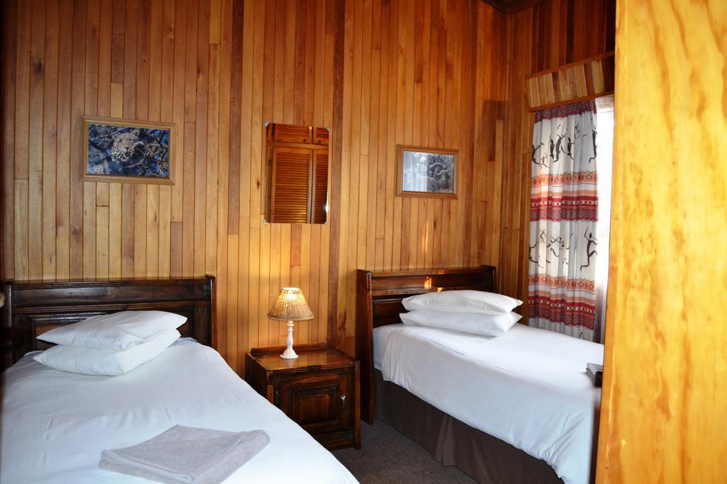 Log Cabin & Settlers Village Graskop Esterno foto